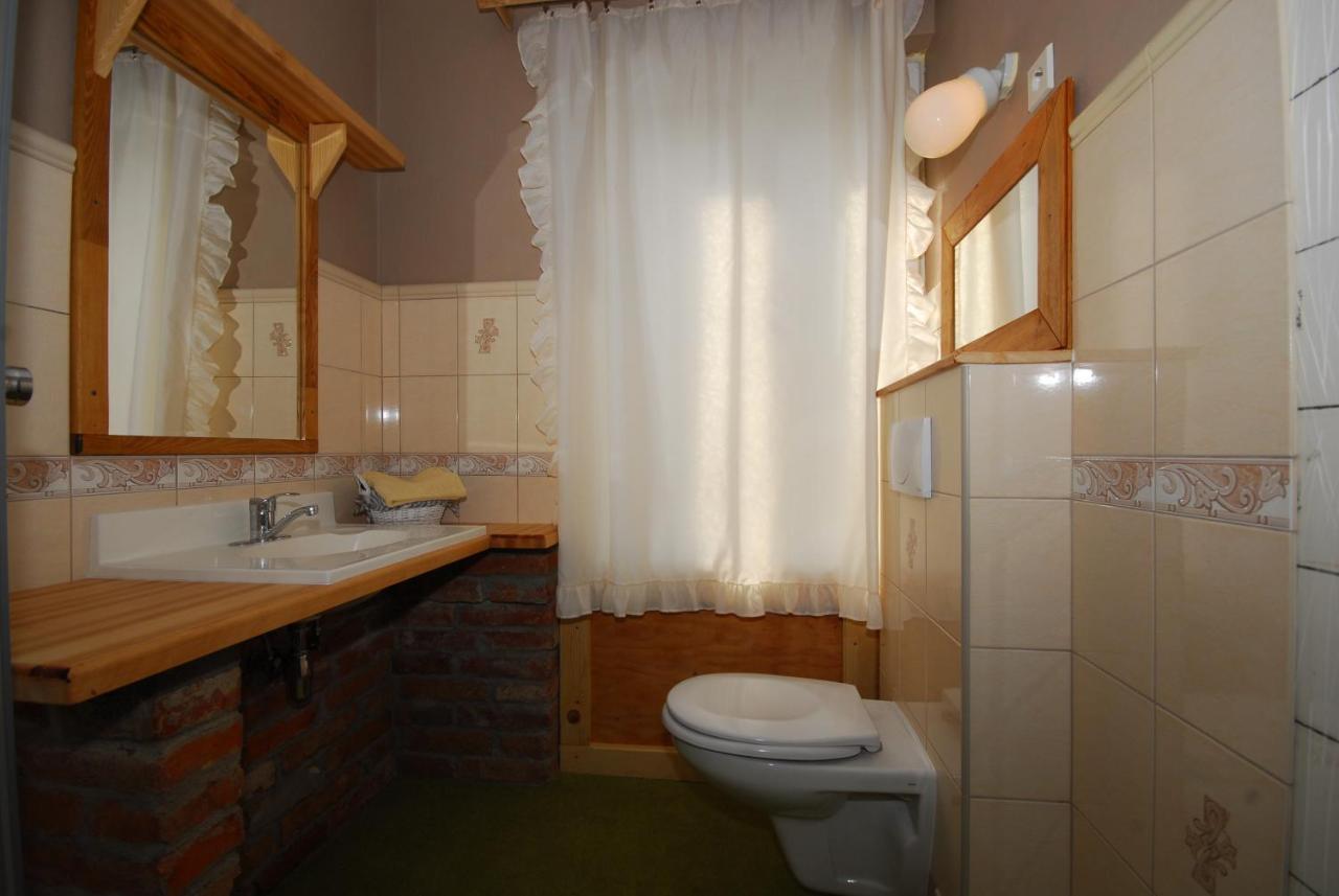 Privat Henry Bed & Breakfast Liptovský Mikuláš Eksteriør bilde