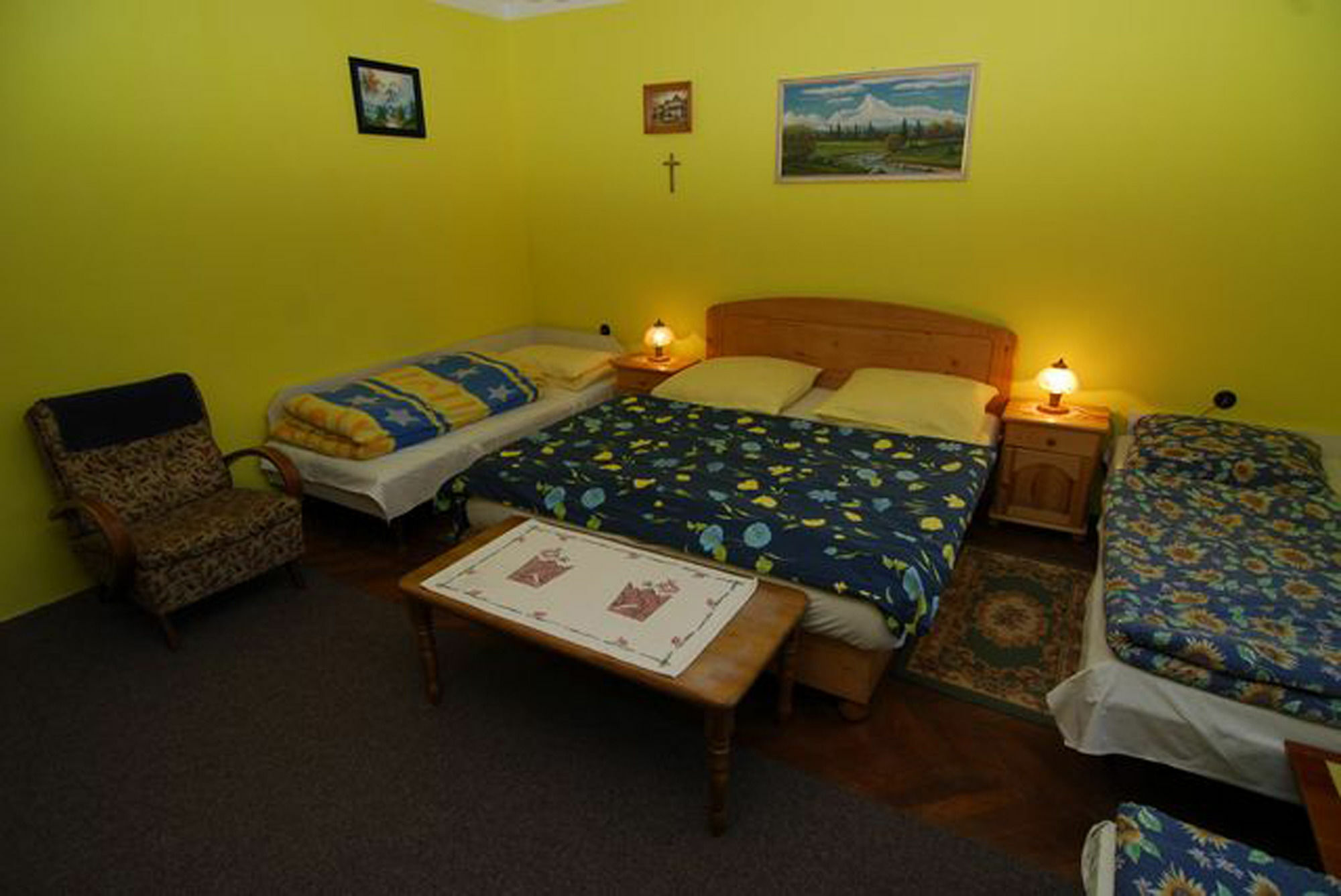 Privat Henry Bed & Breakfast Liptovský Mikuláš Eksteriør bilde